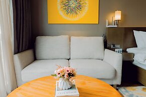 Hotel Residences at Acqua