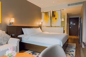 Hotel Residences at Acqua