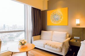 Hotel Residences at Acqua