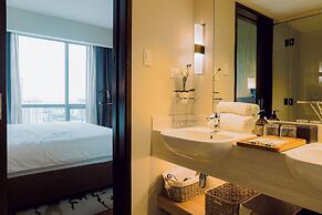 Hotel Residences at Acqua
