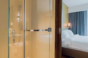 Hotel Residences at Acqua
