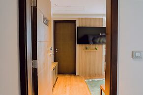 Hotel Residences at Acqua