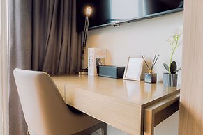 Hotel Residences at Acqua
