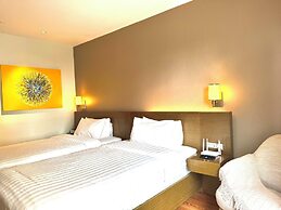 Hotel Residences at Acqua