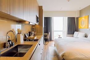 Hotel Residences at Acqua