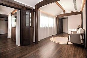 Bajiazhan Yulin Yuchi Homestay