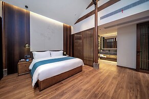 Bajiazhan Yulin Yuchi Homestay