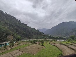 Sri Shakti Hotel & Restaurant
