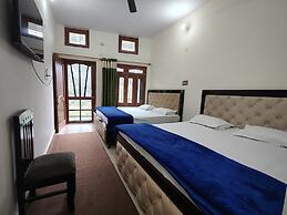 Sri Shakti Hotel & Restaurant