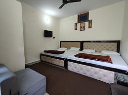 Sri Shakti Hotel & Restaurant