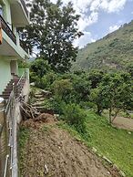 Sri Shakti Hotel & Restaurant