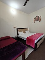 Sri Shakti Hotel & Restaurant