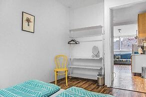 2BR Apt Next to Vienna Vibrant Center