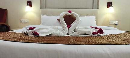THE RASS HOTEL