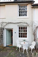 Artists Hideaway in Cowfold