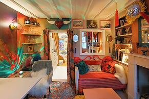 Artists Hideaway in Cowfold