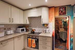Artists Hideaway in Cowfold