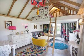 Tiny House in Wonderland