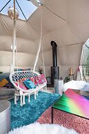 Romantic Lakeview Dome