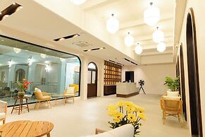 Sann Boutique Nan