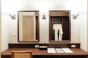 Sann Boutique Nan