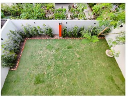 Stay by Insata Hospitality - Kolkata