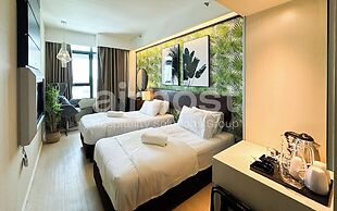 PJ Centrestage by Airhost