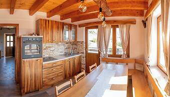 Vineyard cottage Mehak