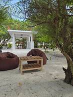 YUVi blue maldives