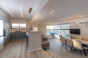 Luxury apartment with panoramic view
