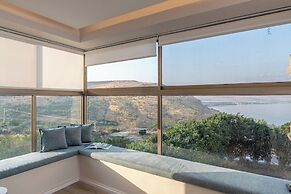 Luxury apartment with panoramic view