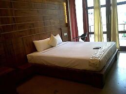 MAK Hotel