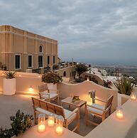Themis Goddess Cave Suites