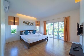 Fantastic 7 Bungalow Private Resort BR7