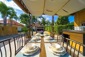 Fantastic 7 Bungalow Private Resort BR7