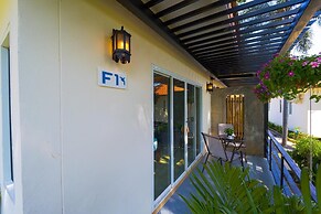 Fantastic 7 Bungalow Private Resort BR7
