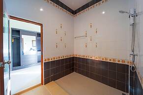 Fantastic 7 Bungalow Private Resort BR7