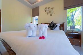 Fantastic 7 Bungalow Private Resort BR7
