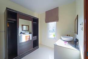 Fantastic 7 Bungalow Private Resort BR7