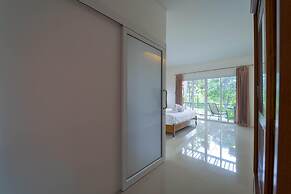 Fantastic 7 Bungalow Private Resort BR7