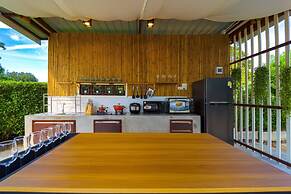 Fantastic 7 Bungalow Private Resort BR7