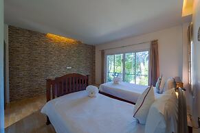 Fantastic 7 Bungalow Private Resort BR7