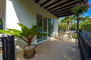 Fantastic 7 Bungalow Private Resort BR7