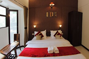 Velvet County Resort