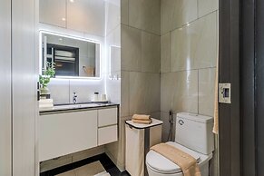 Brand new near Boat Avenue C250