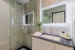 Brand new near Boat Avenue C250