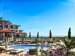 Sanders Solemare - Super 1 Bdr Apt With Balcony