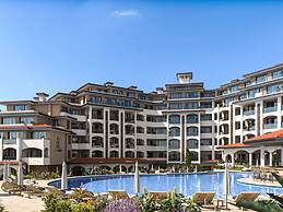 Sanders Solemare - Super 1 Bdr Apt With Balcony