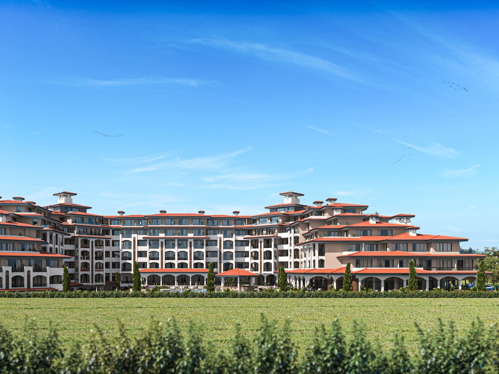 Sanders Solemare - Super Studio With a View and Balcony
