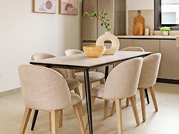 Sanders Solemare - Super Studio With Balcony